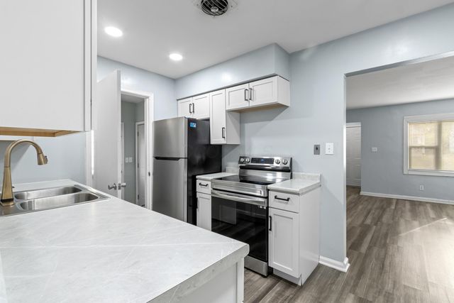 73 N Everett Avenue, Columbus, OH 43213