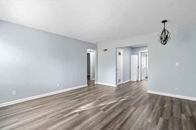 73 N Everett Avenue, Columbus, OH 43213