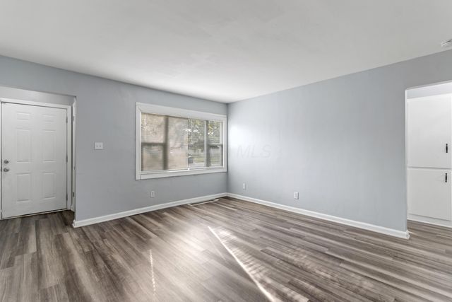 73 N Everett Avenue, Columbus, OH 43213