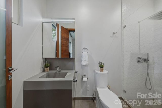 7272 Lynbrook Circle, Denver, NC 28037