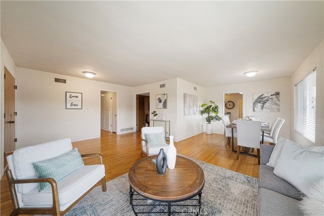 443 E Sandra, Arcadia, CA 91006