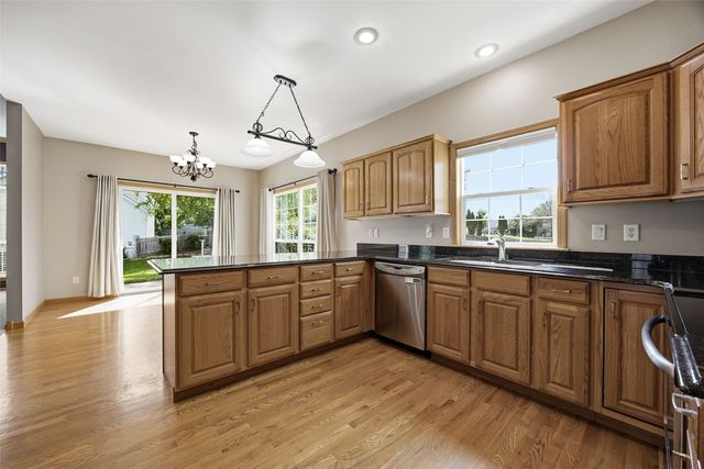 2045 Newcastle Road, Marion, IA 52302