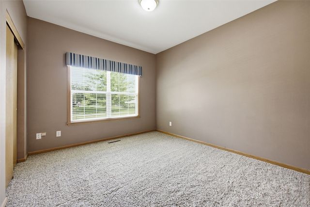 2045 Newcastle Road, Marion, IA 52302