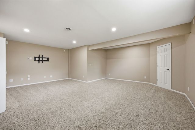 2045 Newcastle Road, Marion, IA 52302
