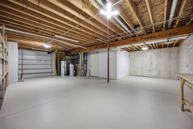 2045 Newcastle Road, Marion, IA 52302