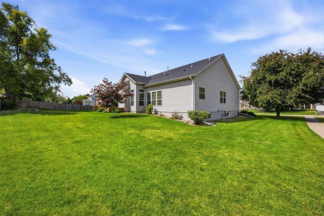 2045 Newcastle Road, Marion, IA 52302