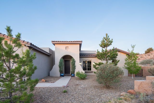 5626 Desert Sky Place NE, Rio Rancho, NM 87144