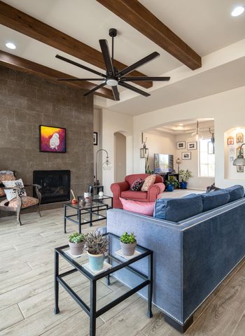 5626 Desert Sky Place NE, Rio Rancho, NM 87144