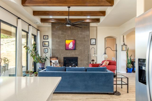 5626 Desert Sky Place NE, Rio Rancho, NM 87144