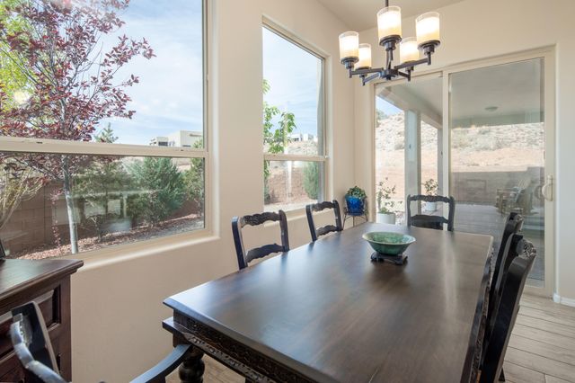 5626 Desert Sky Place NE, Rio Rancho, NM 87144