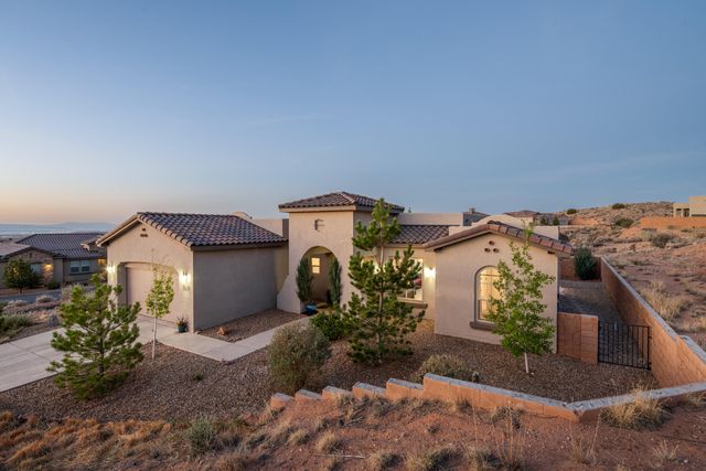 5626 Desert Sky Place NE, Rio Rancho, NM 87144