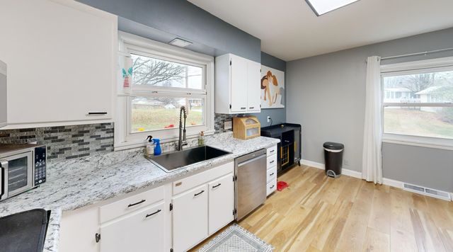 5 Willoughby Avenue, Huntington, WV 25705