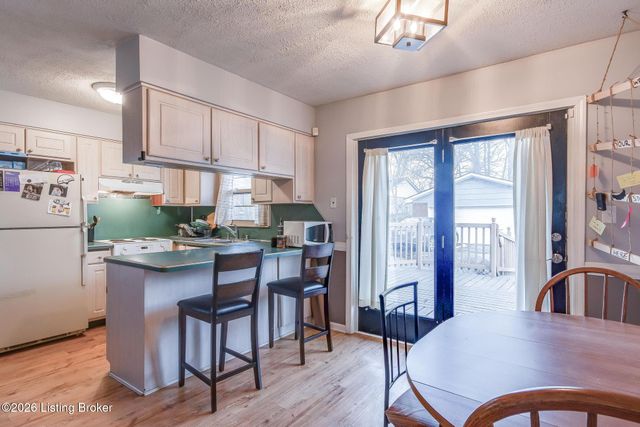 2914 Lindsay Ave, Louisville, KY 40206