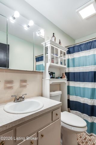 2914 Lindsay Ave, Louisville, KY 40206