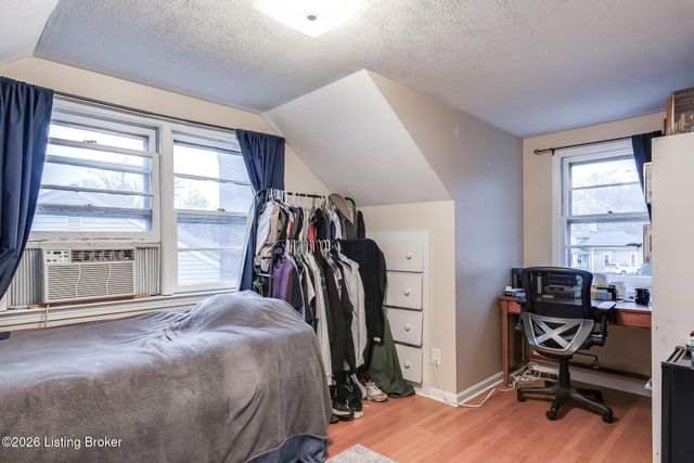 2914 Lindsay Ave, Louisville, KY 40206