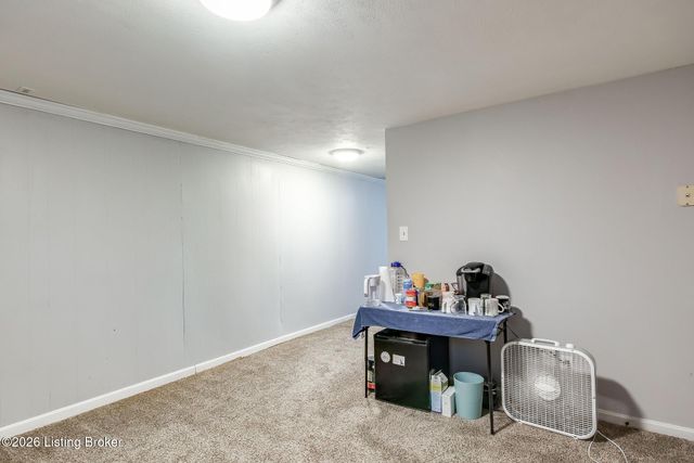 2914 Lindsay Ave, Louisville, KY 40206