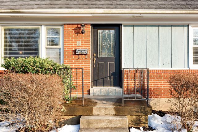 2914 Lindsay Ave, Louisville, KY 40206