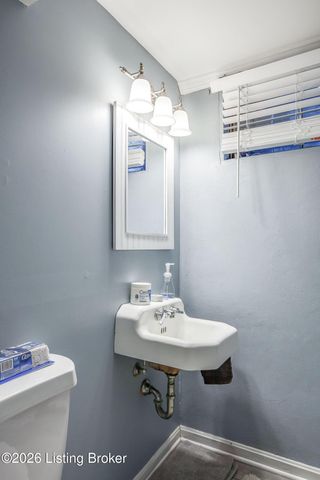 2914 Lindsay Ave, Louisville, KY 40206