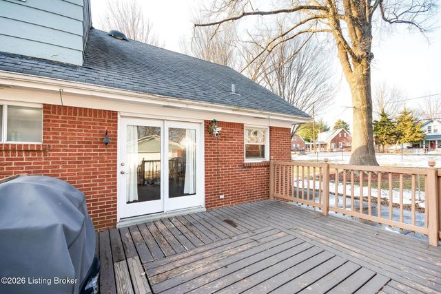 2914 Lindsay Ave, Louisville, KY 40206