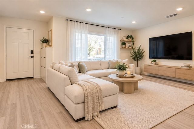 7155 Citrus Avenue 341, Fontana, CA 92336