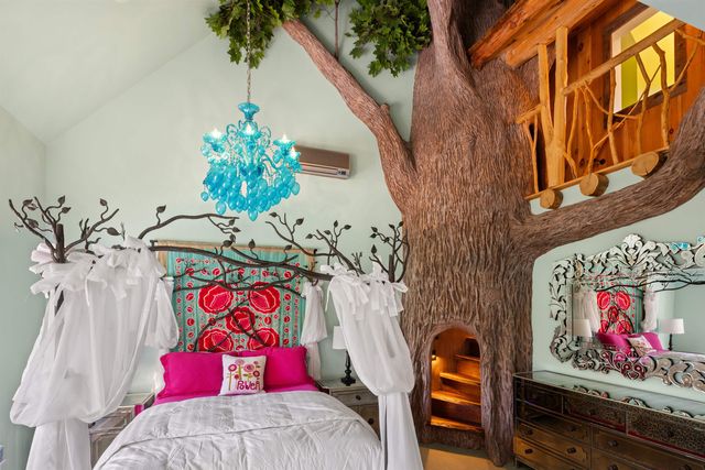 64 Needle Leaf Lane, Stowe, VT 05672