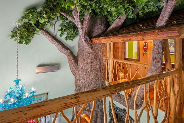 64 Needle Leaf Lane, Stowe, VT 05672