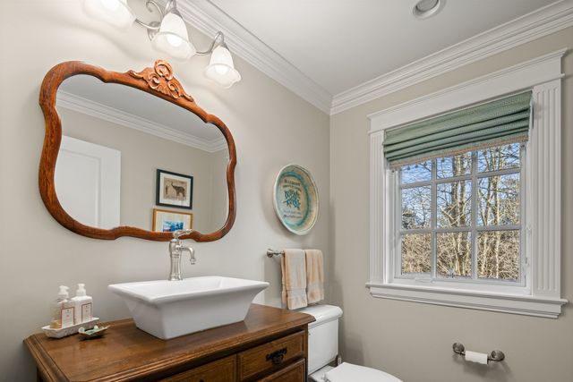 64 Needle Leaf Lane, Stowe, VT 05672