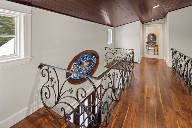 64 Needle Leaf Lane, Stowe, VT 05672