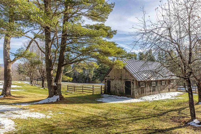 64 Needle Leaf Lane, Stowe, VT 05672
