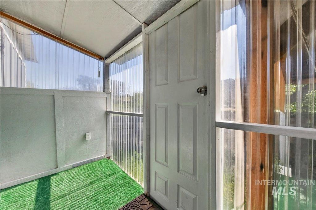 1323 Elgin 42, Caldwell, ID 83605 photo 16