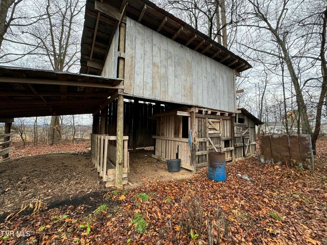 138 Berry Ridge Road, Telford, TN 37690