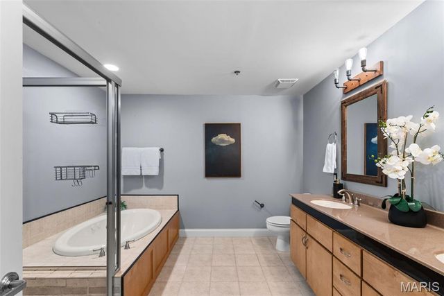 4901 Washington Boulevard 2C, St Louis, MO 63108