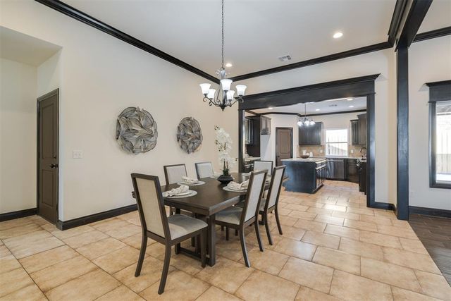 2313 E Kellan Court Terrace, Mustang, OK 73064