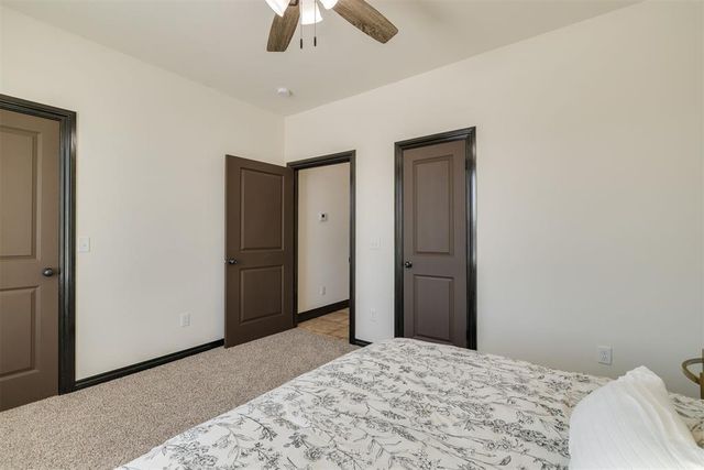 2313 E Kellan Court Terrace, Mustang, OK 73064