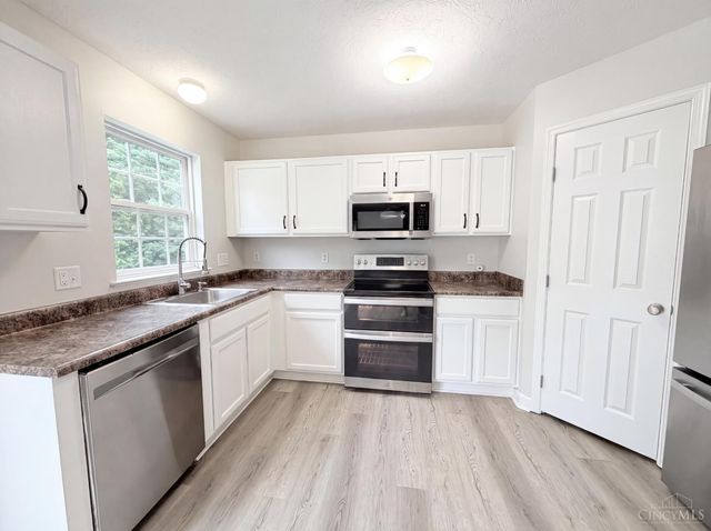 20 Woodsong Court, Pierce Twp, OH 45102