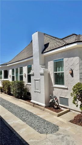 2413 S Victoria, Los Angeles, CA 90016