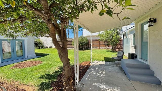 2413 S Victoria, Los Angeles, CA 90016