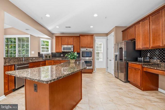 8800 TRUMPS HILL RD, Upper Marlboro, MD 20772