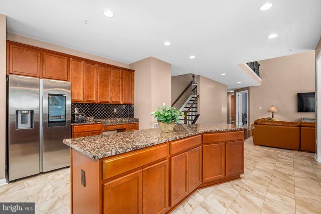 8800 TRUMPS HILL RD, Upper Marlboro, MD 20772