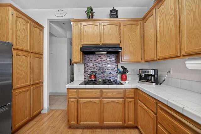 7988 Bothwell Dr, Sacramento, CA 95829