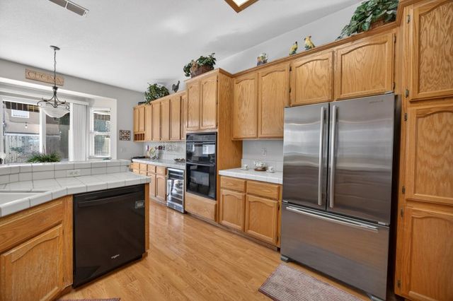 7988 Bothwell Dr, Sacramento, CA 95829