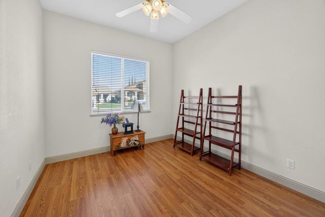 7988 Bothwell Dr, Sacramento, CA 95829