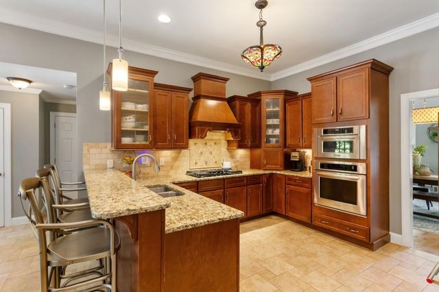 965 Hickory Oak Hollow, Roswell, GA 30075