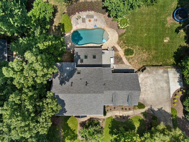 965 Hickory Oak Hollow, Roswell, GA 30075