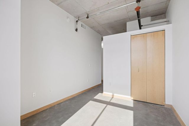 720 N 4th Street 301, Minneapolis, MN 55401