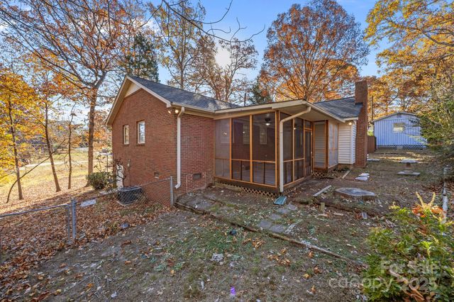 4007 Brookstone Court, Gastonia, NC 28052