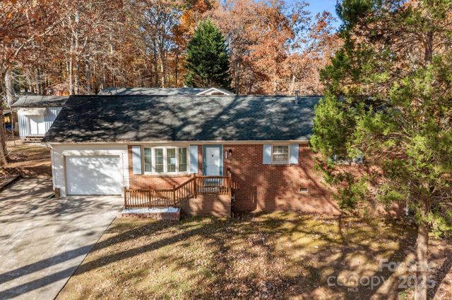 4007 Brookstone Court, Gastonia, NC 28052