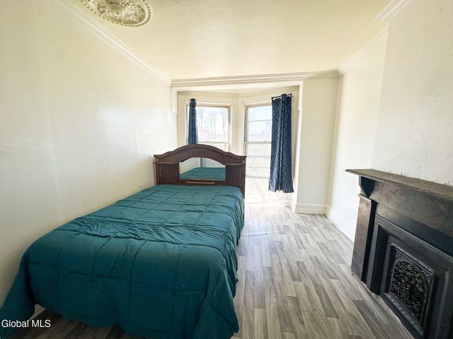 146 Lark Street, Albany, NY 12210