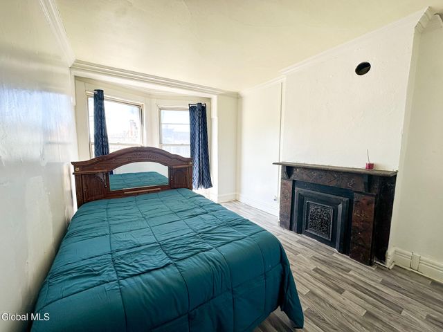 146 Lark Street, Albany, NY 12210
