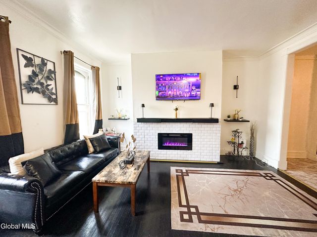 146 Lark Street, Albany, NY 12210